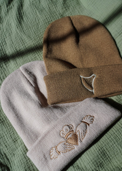 Claddagh Symbol Beige Beanie