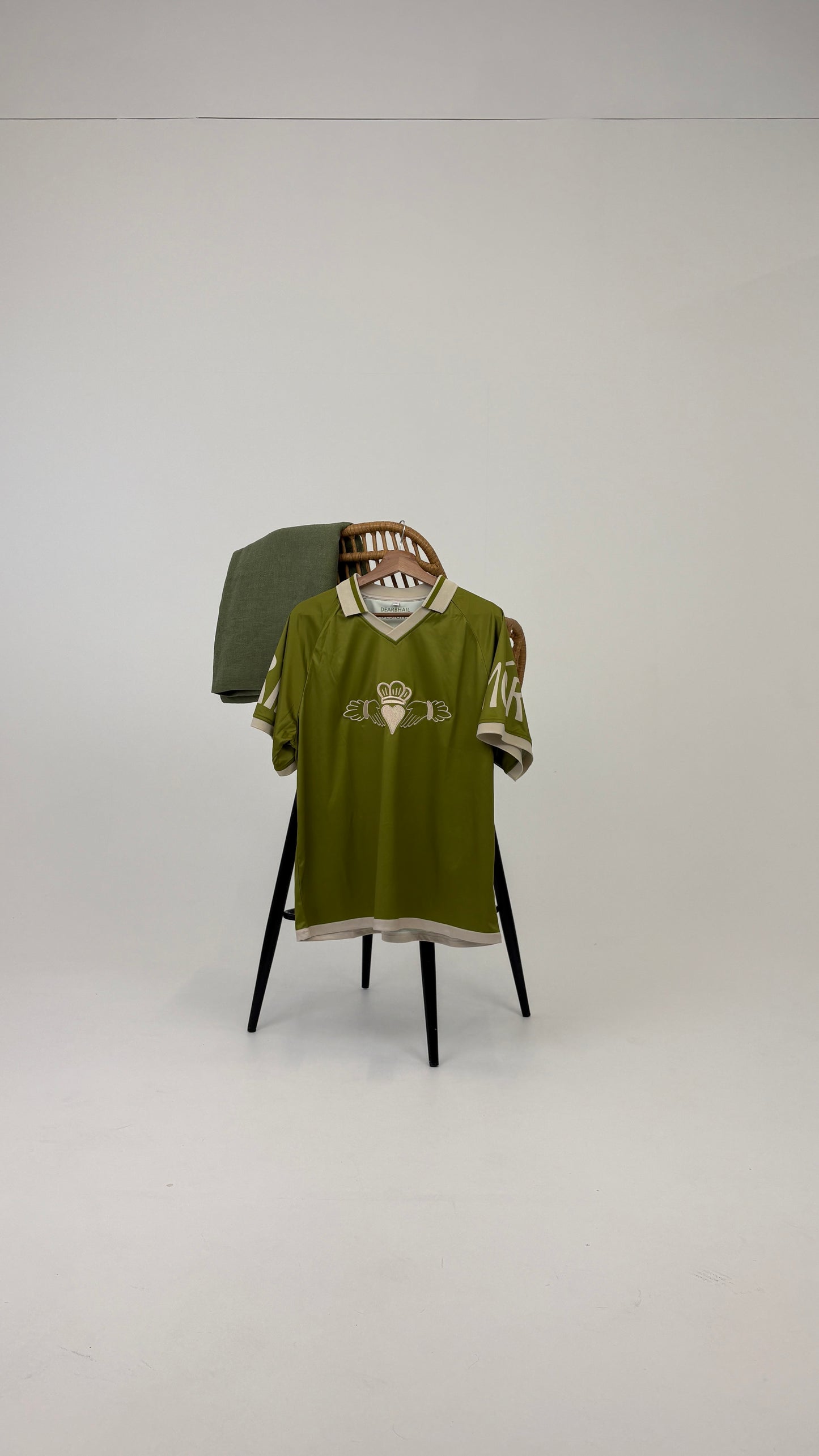 Claddagh Retro Oversized Style Football Jersey